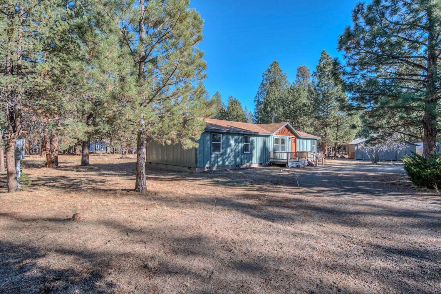 Photo of 17623 Cosset Loop 34 of 35