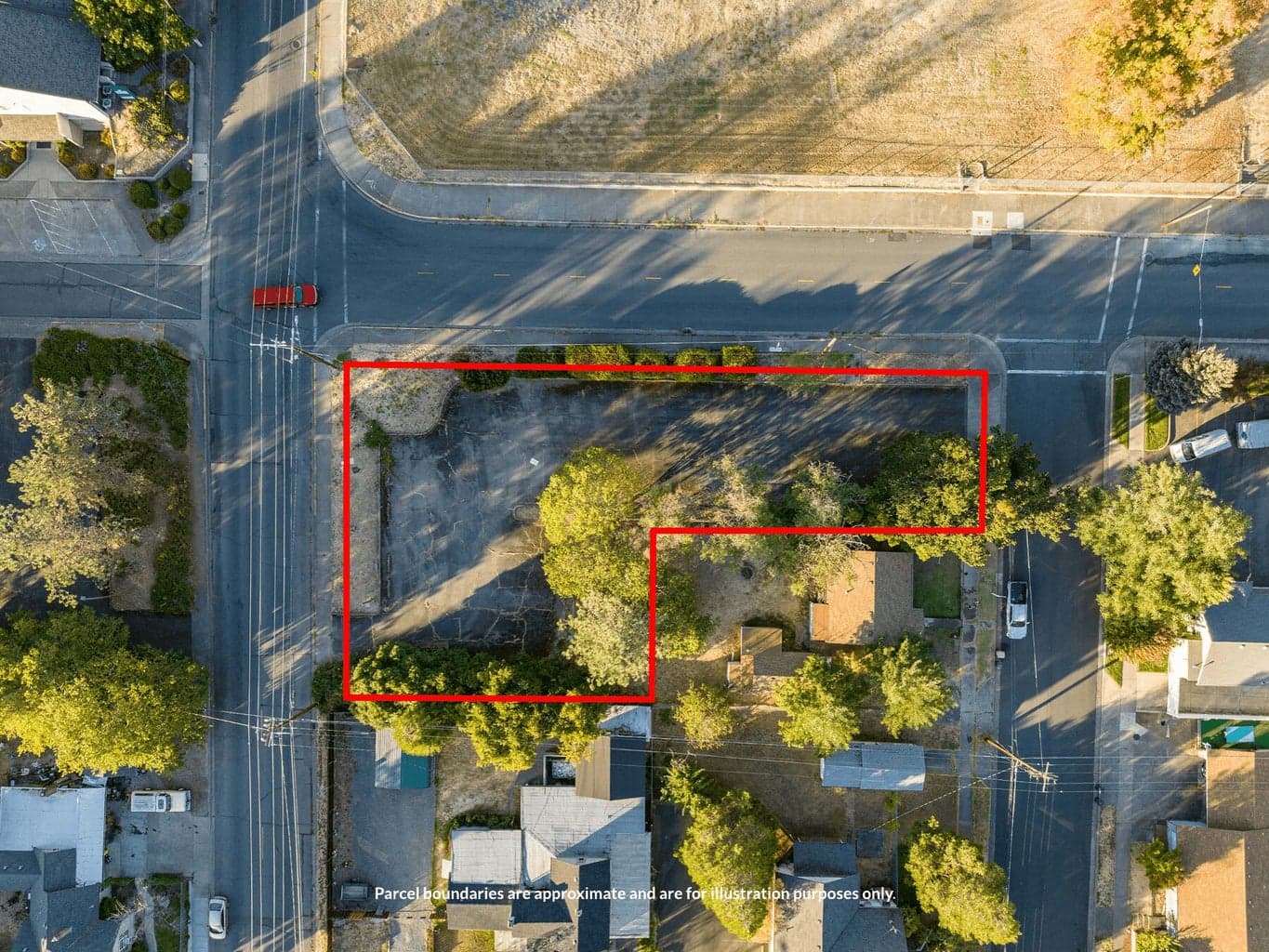 Photo of 700 Dimmick 5 of 58