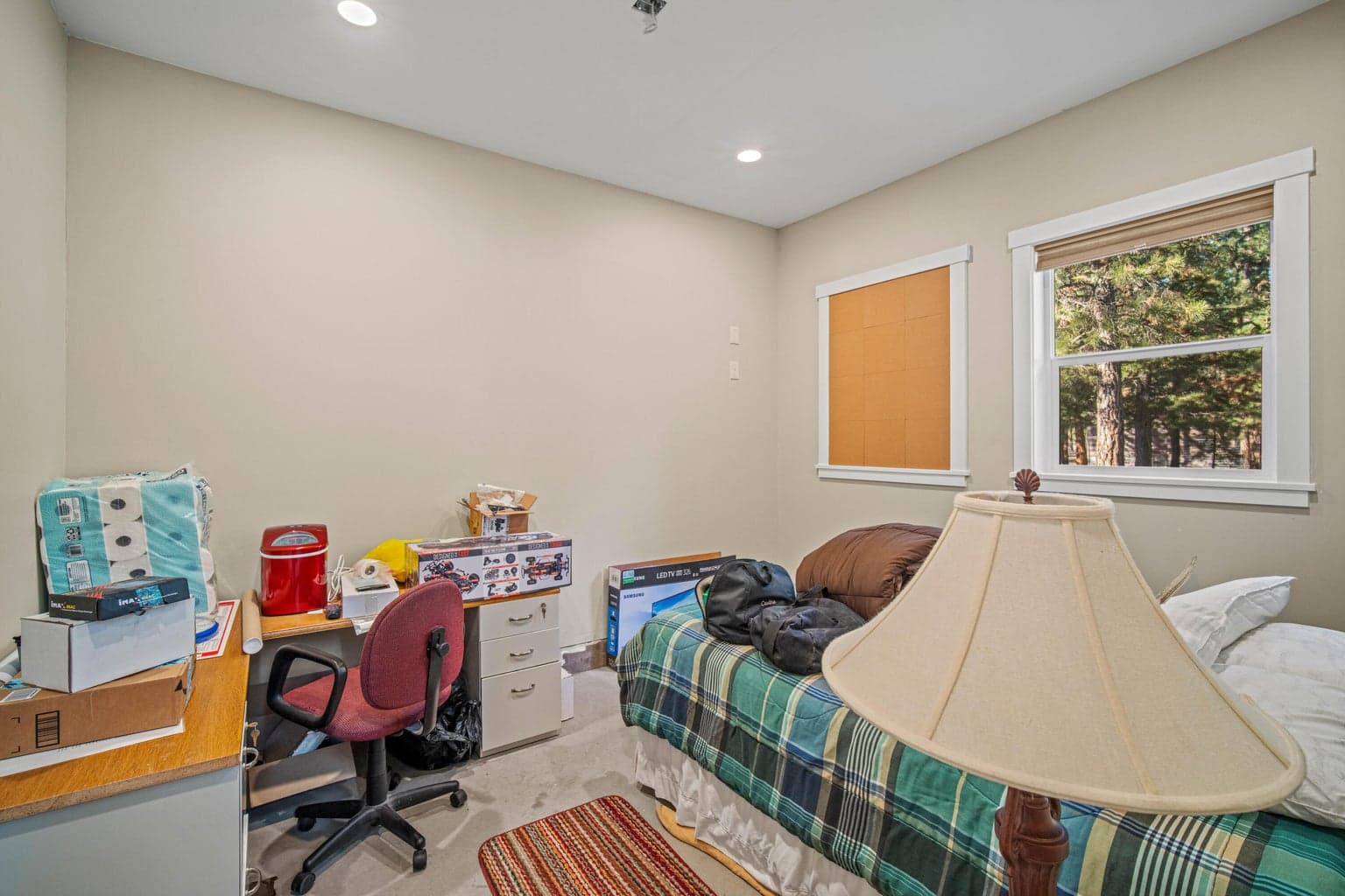 The shop office could also be used for overflow sleeping.