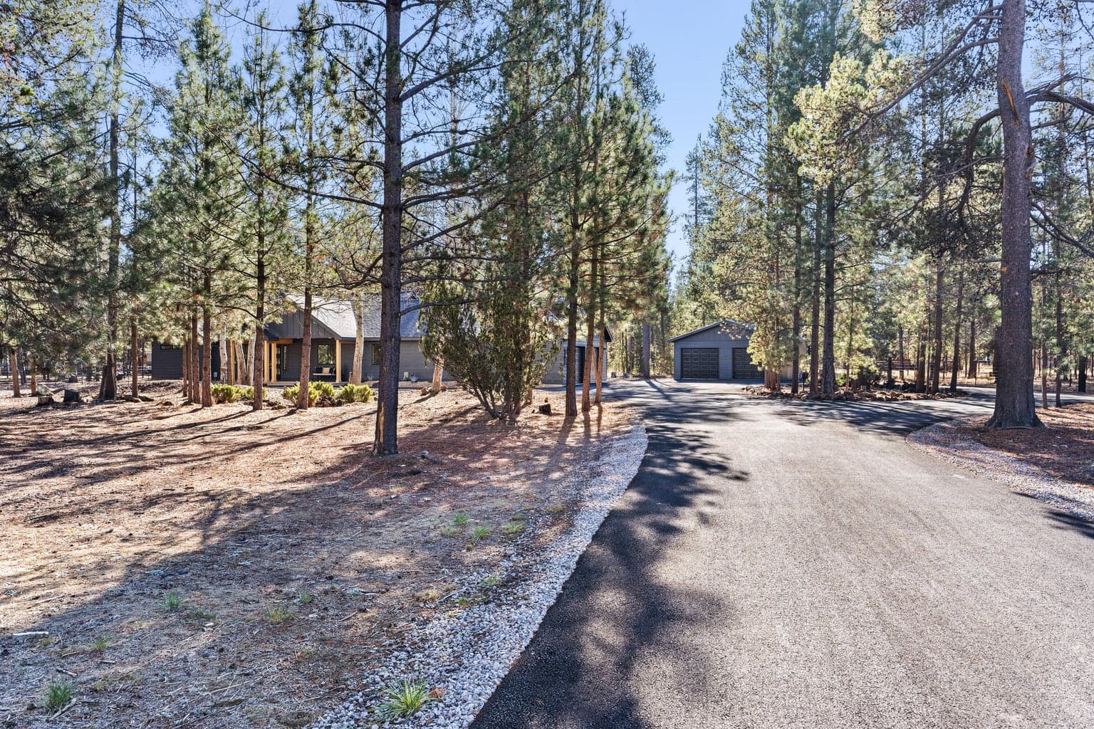Photo of 15943 Cascade Lane 52 of 56