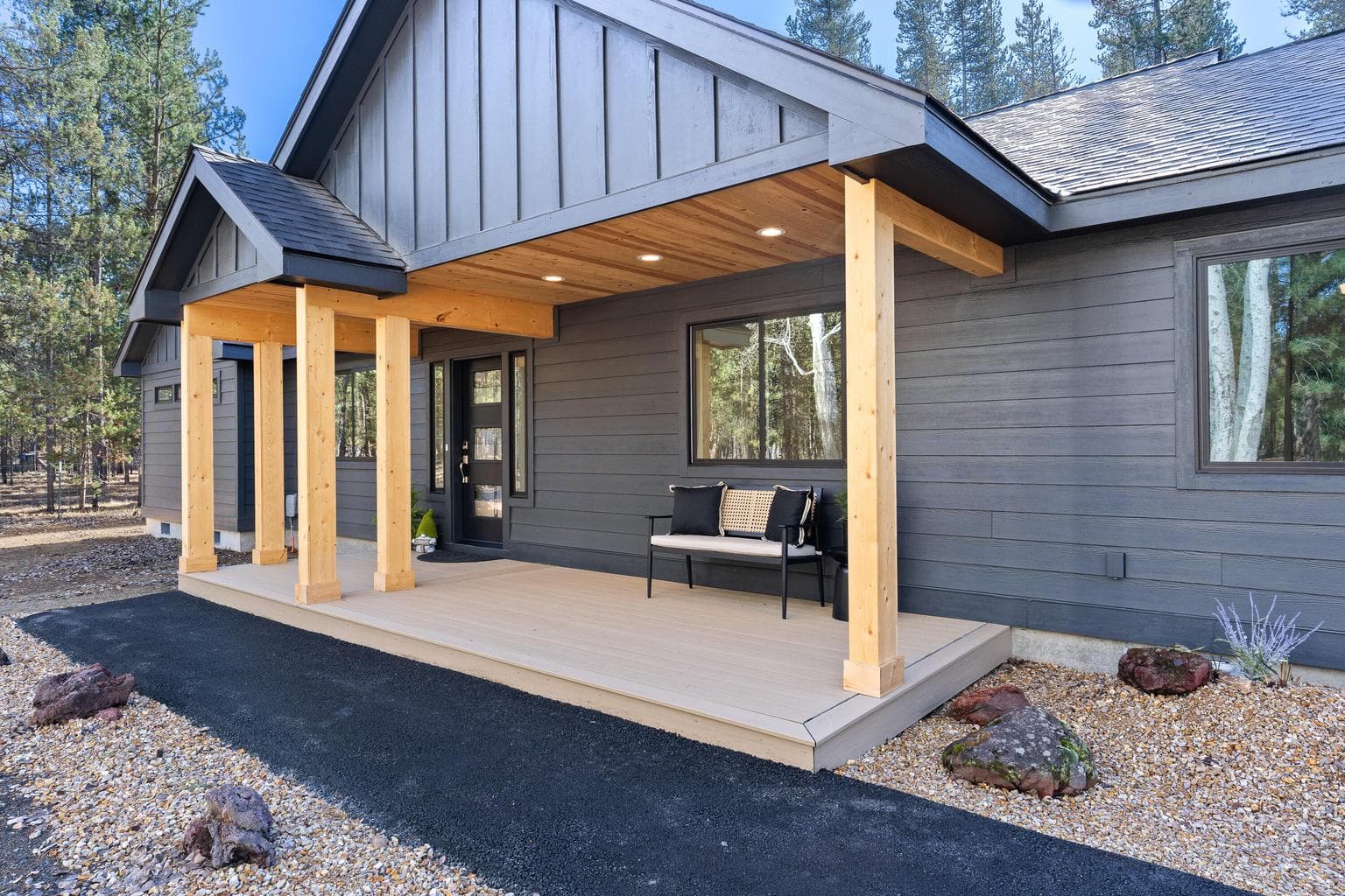Photo of 15943 Cascade Lane 3 of 56
