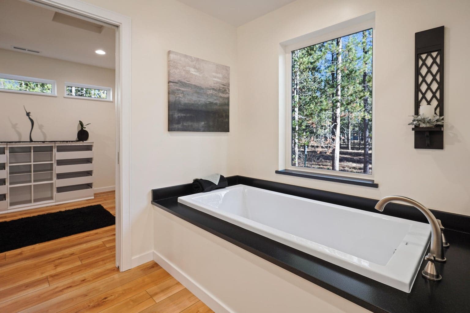 Photo of 15943 Cascade Lane 33 of 56