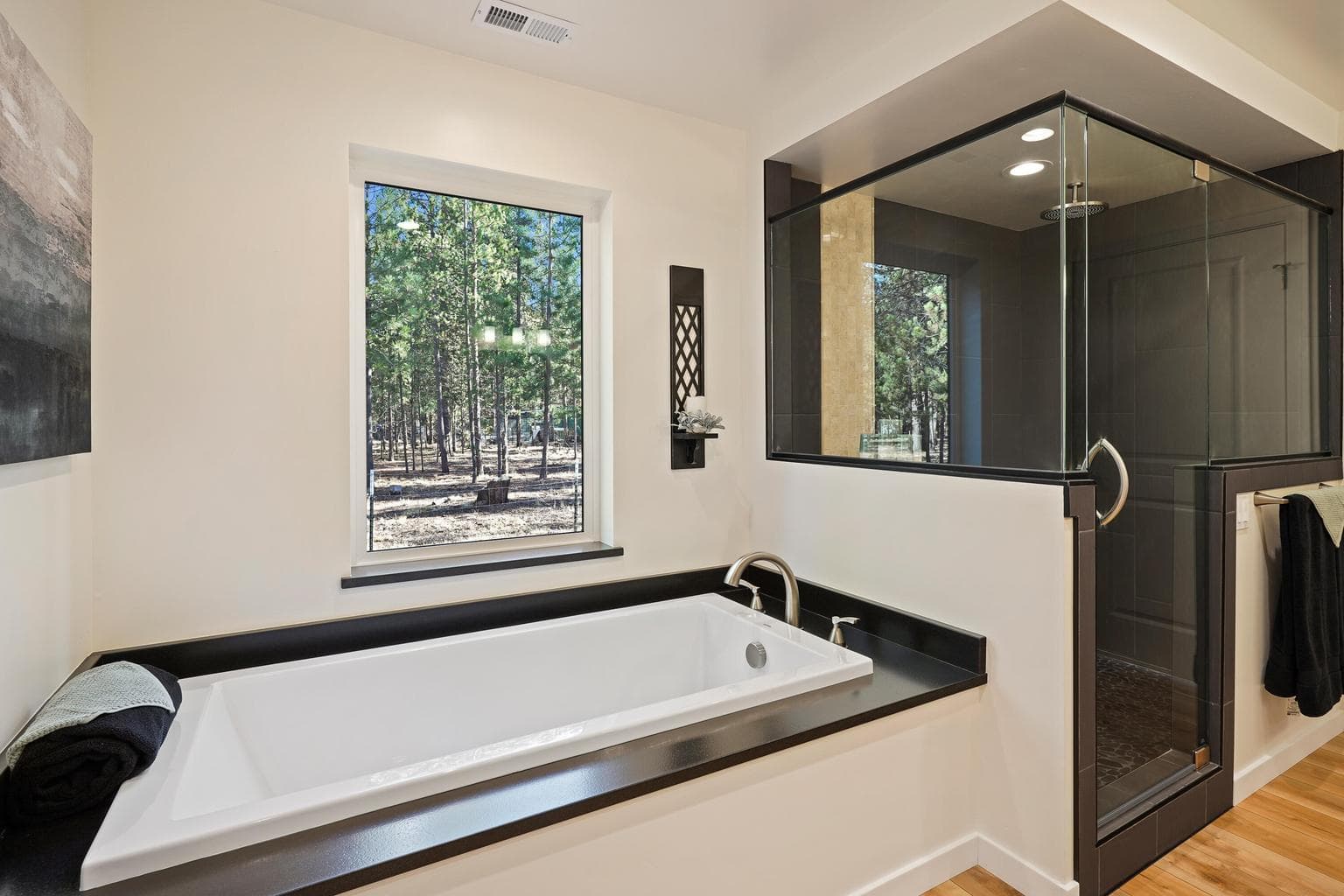 Photo of 15943 Cascade Lane 35 of 56