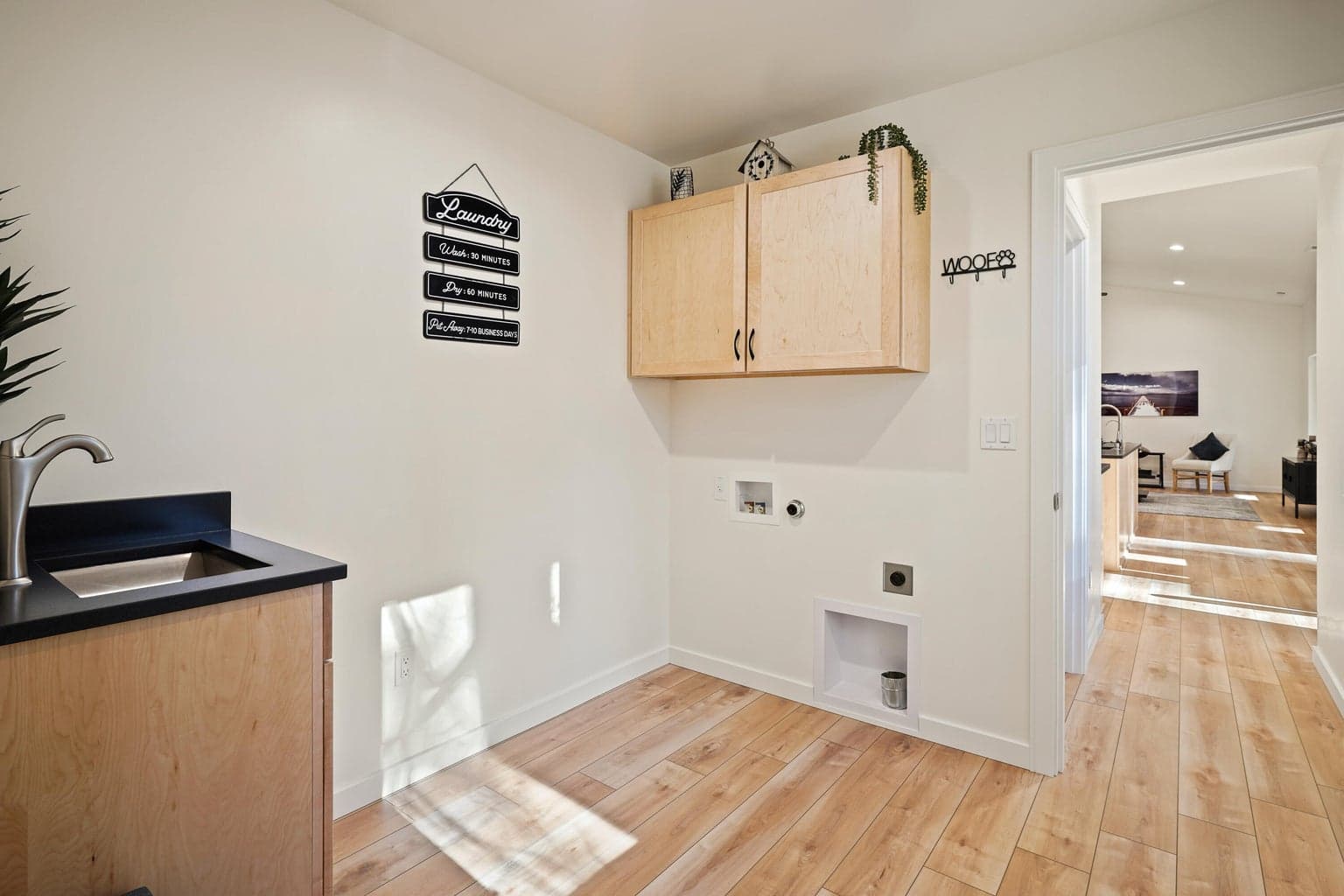 Photo of 15943 Cascade Lane 21 of 56
