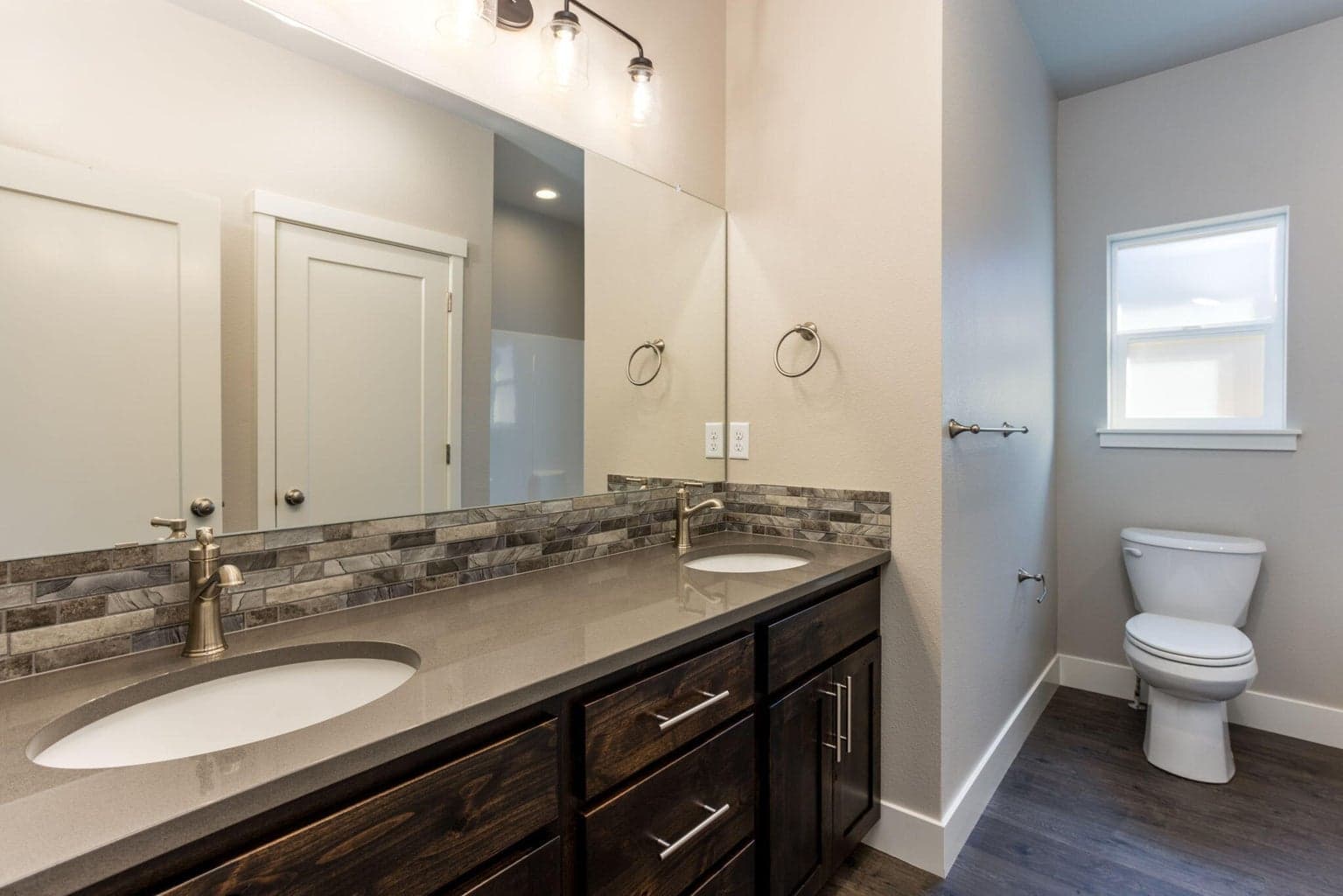 Photo of 4936 SW Yew Place 23 of 29