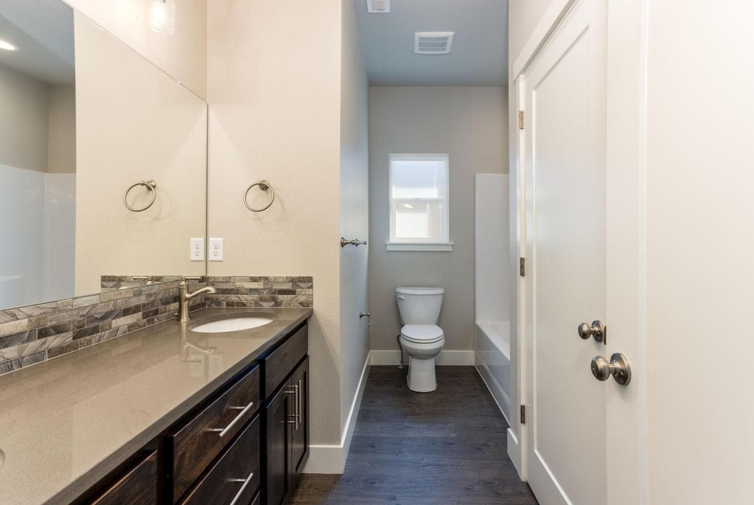 Photo of 4936 SW Yew Place 22 of 29