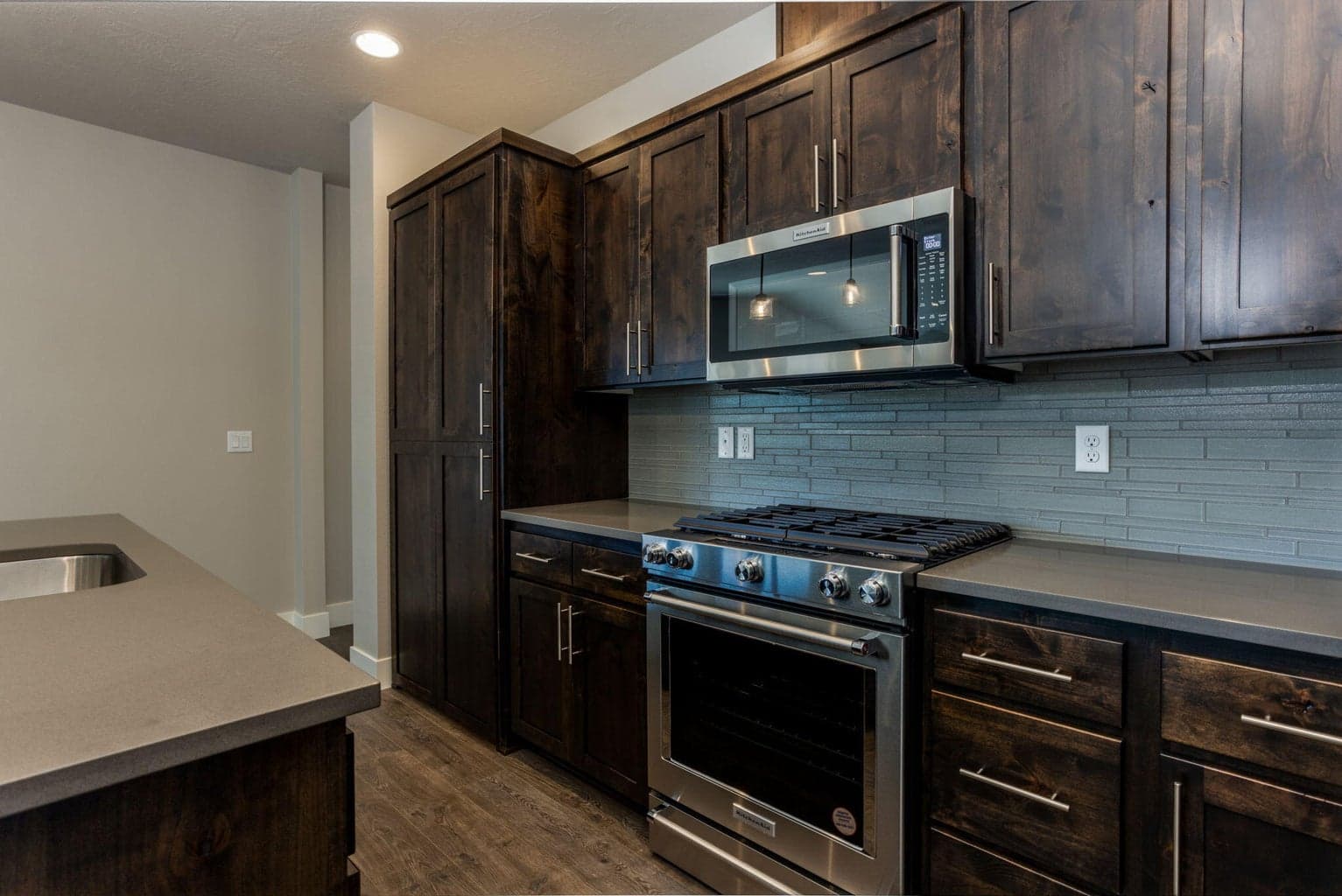 Photo of 4936 SW Yew Place 9 of 29