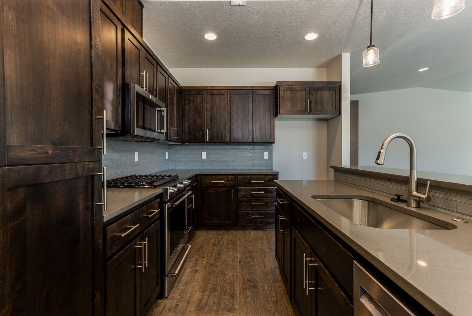 Photo of 4936 SW Yew Place 11 of 29