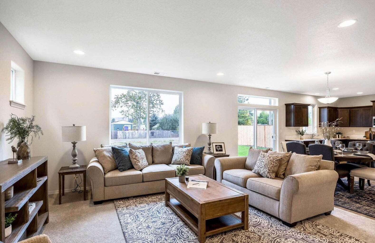 Photo of 3680 8th 3 of 23