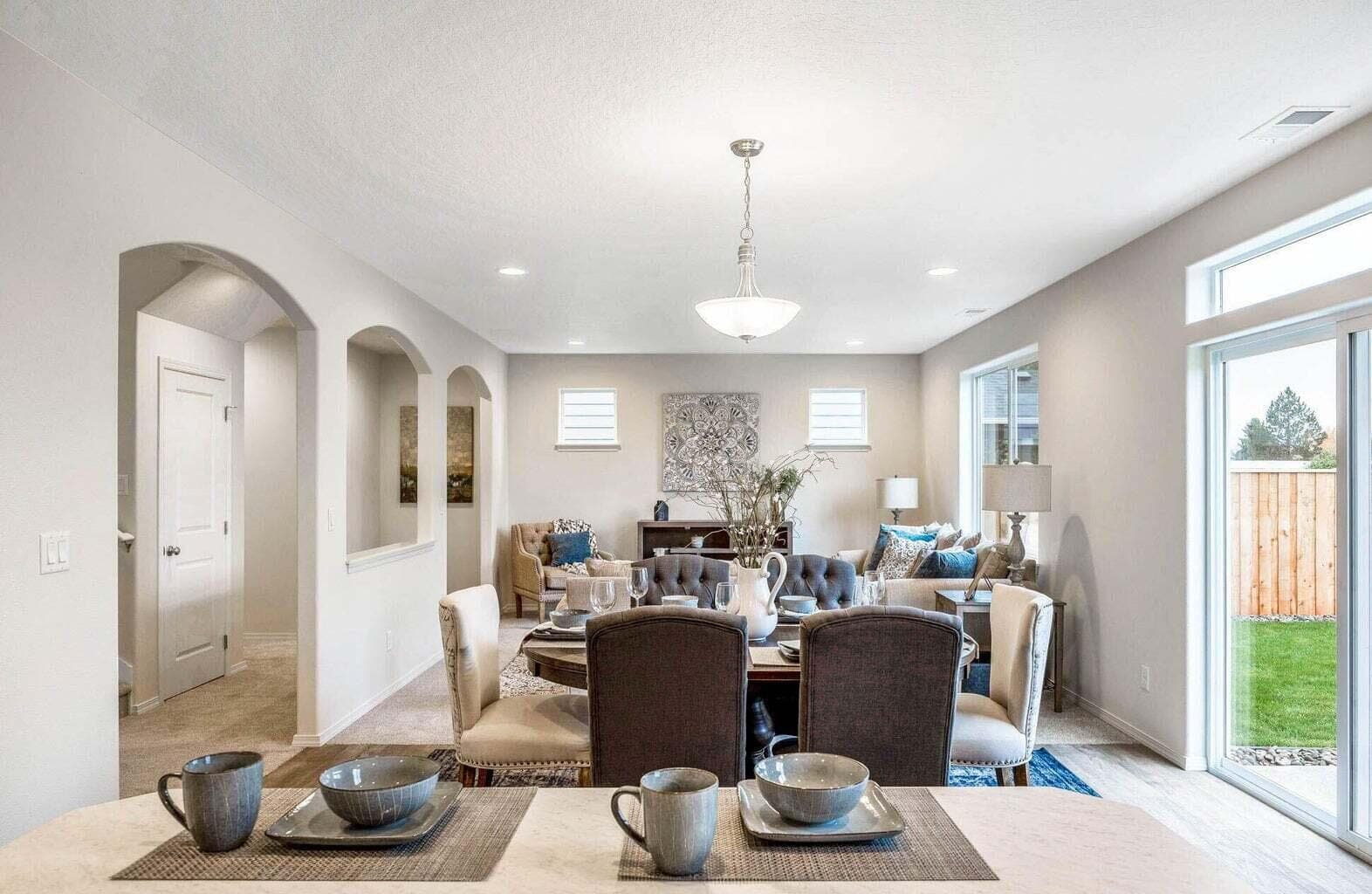 Photo of 3680 8th 4 of 23