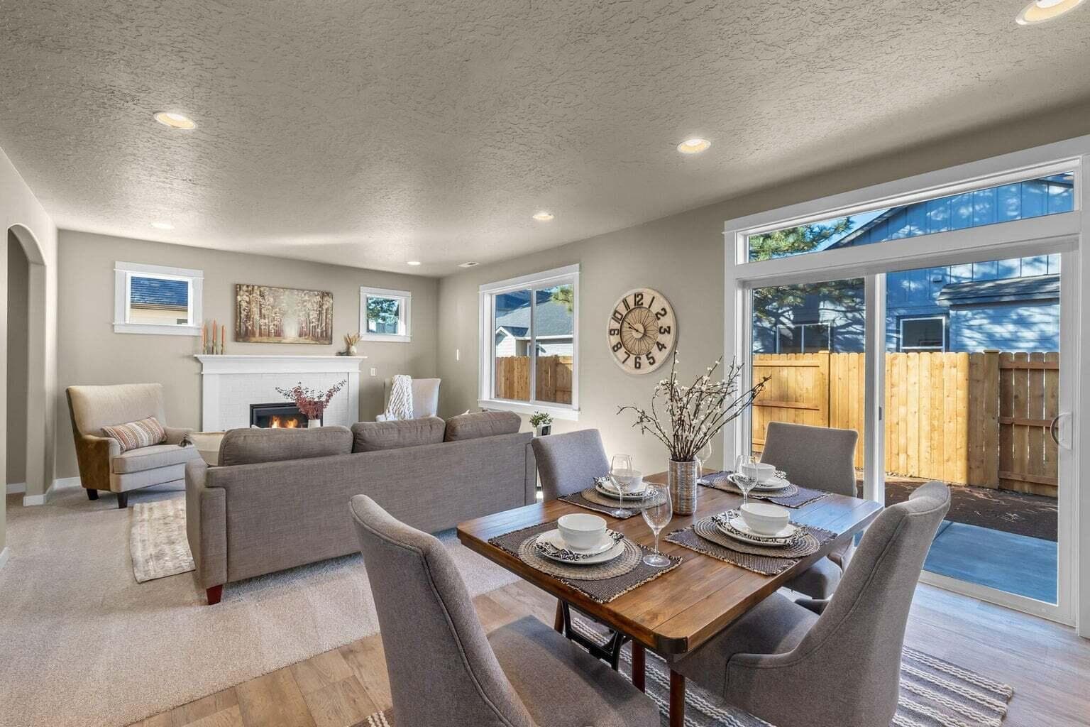 Photo of 3680 NW 8th Street 12 of 23