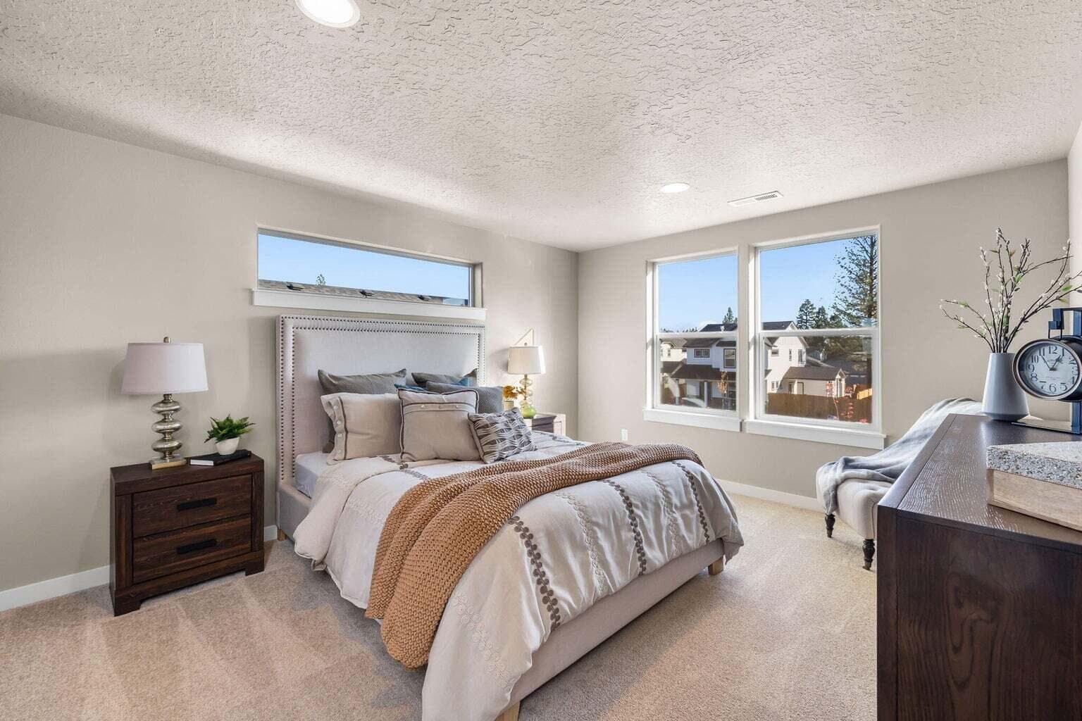 Photo of 3680 NW 8th Street 14 of 23