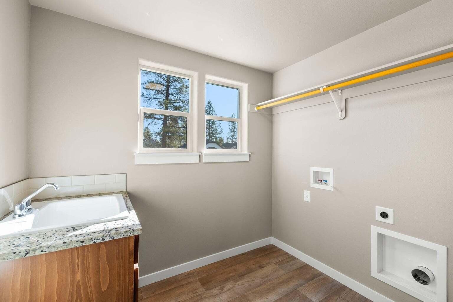 Photo of 3680 NW 8th Street 16 of 23