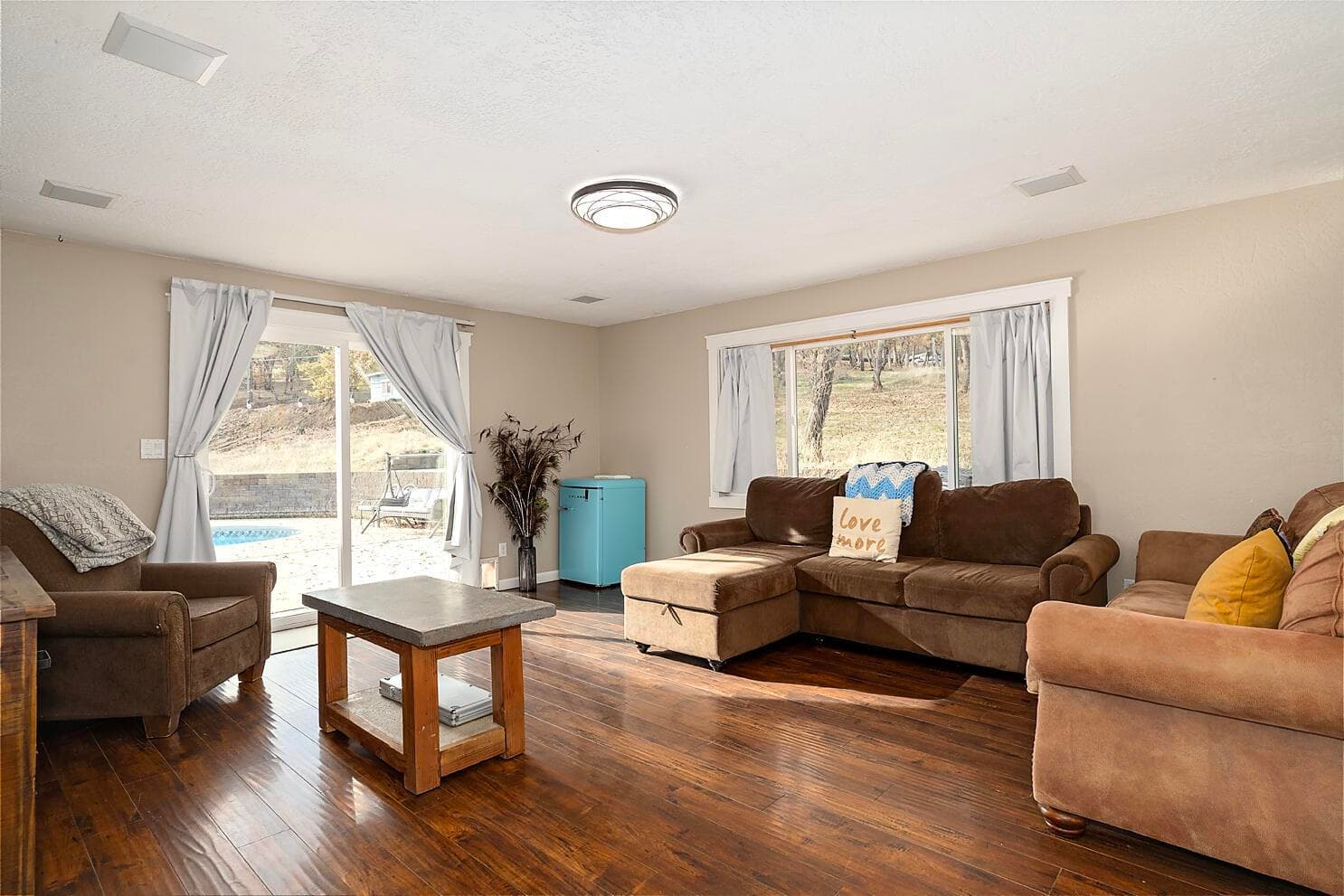 Photo of 6169 Tamarack 2 of 33