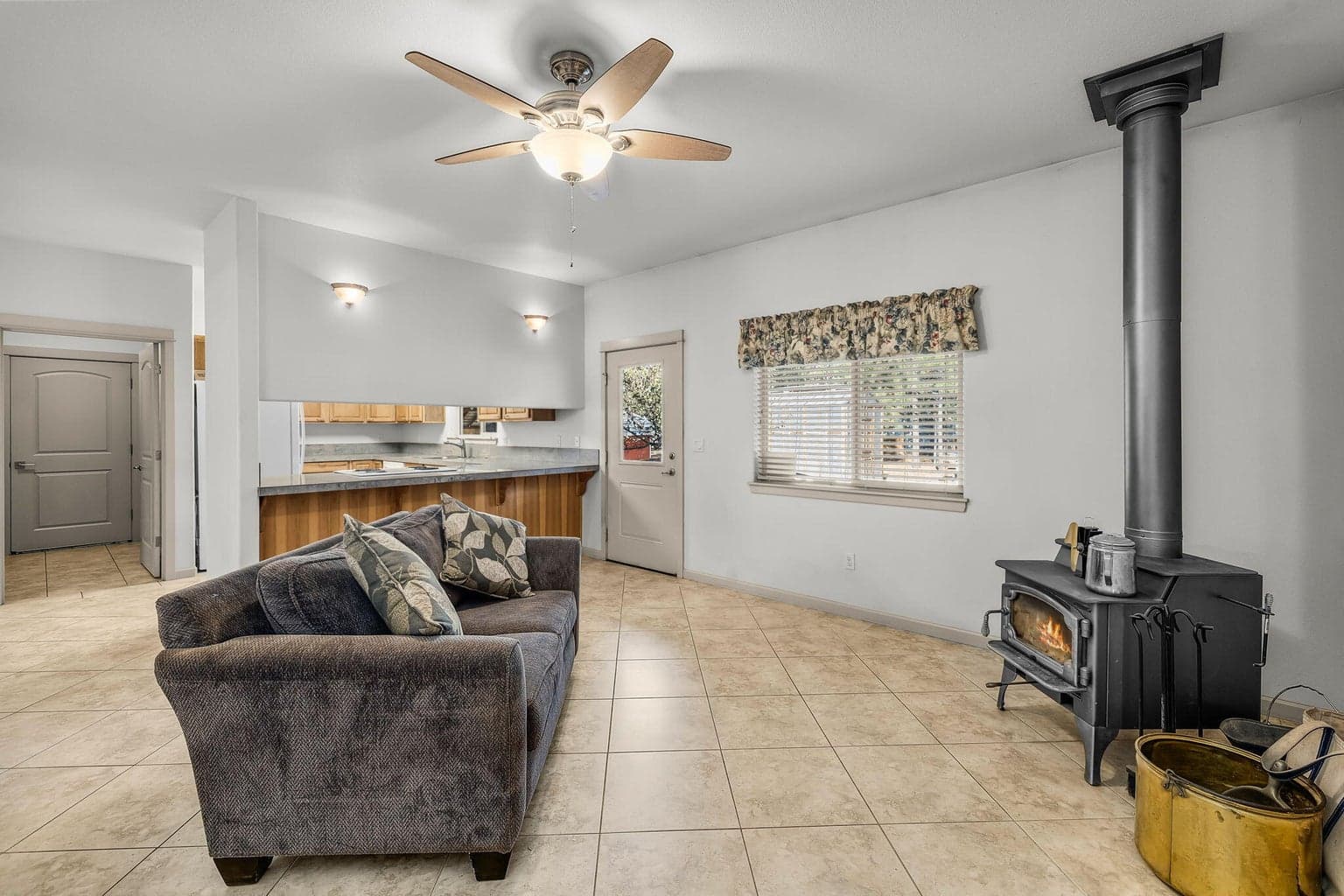 Photo of 52052 Red Pine 18 of 29