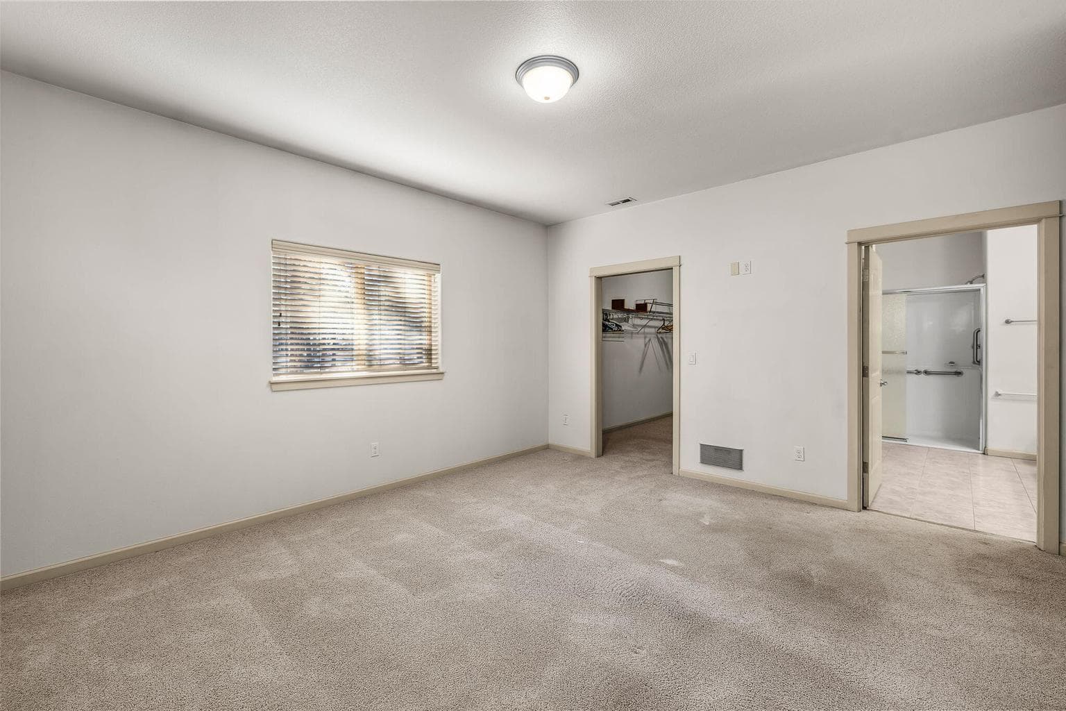 Photo of 52052 Red Pine 23 of 29
