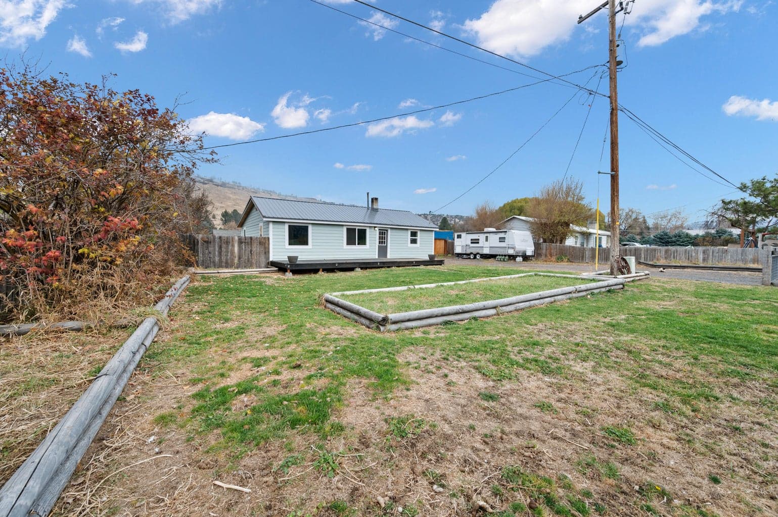 Photo of 2617 SE Paulina Highway 24 of 41
