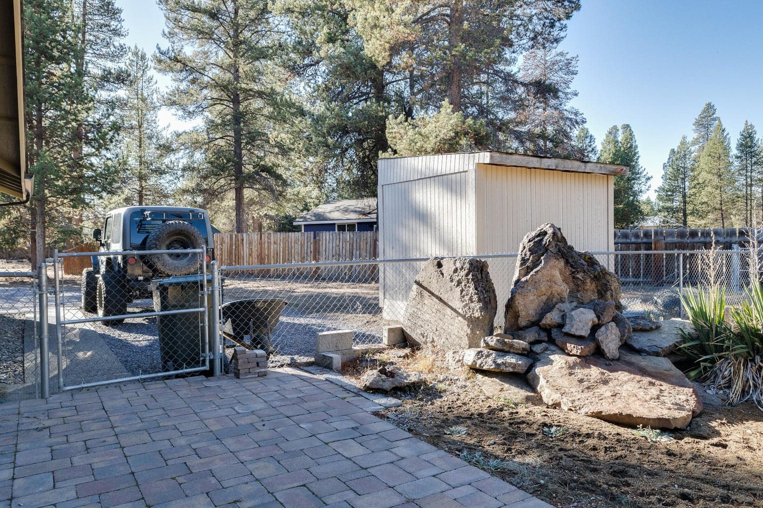 Photo of 16038 Sunset Lane 21 of 32