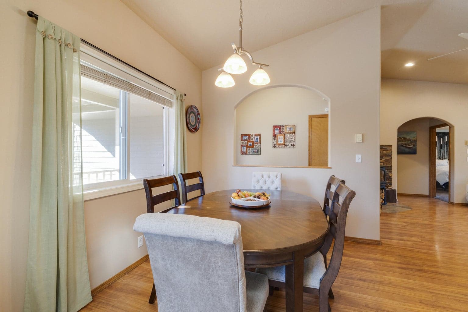 Photo of 16038 Sunset Lane 7 of 32