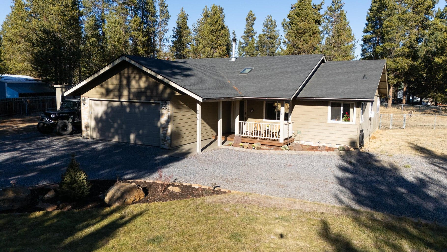 Photo of 16038 Sunset Lane 31 of 32