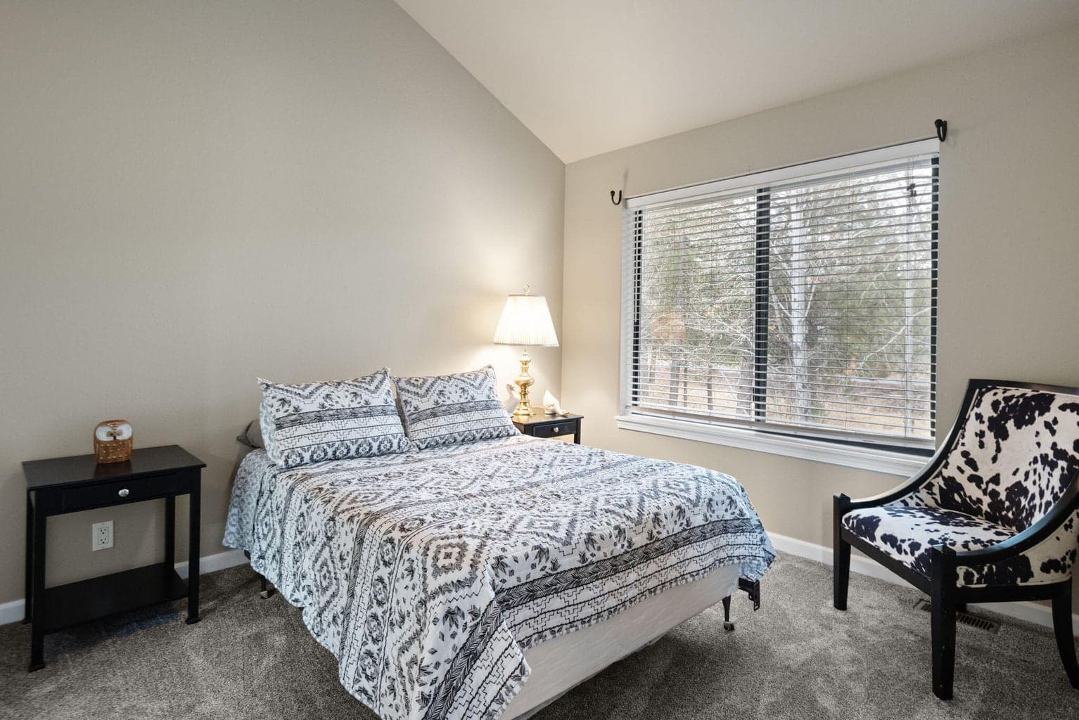 Second level guest room.