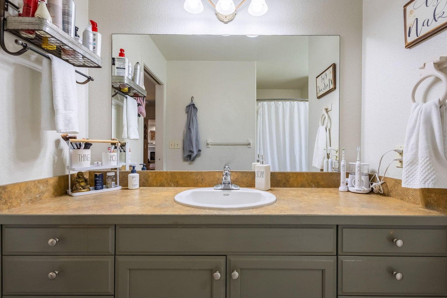Photo of 1021 E Cascade Avenue 19 of 45