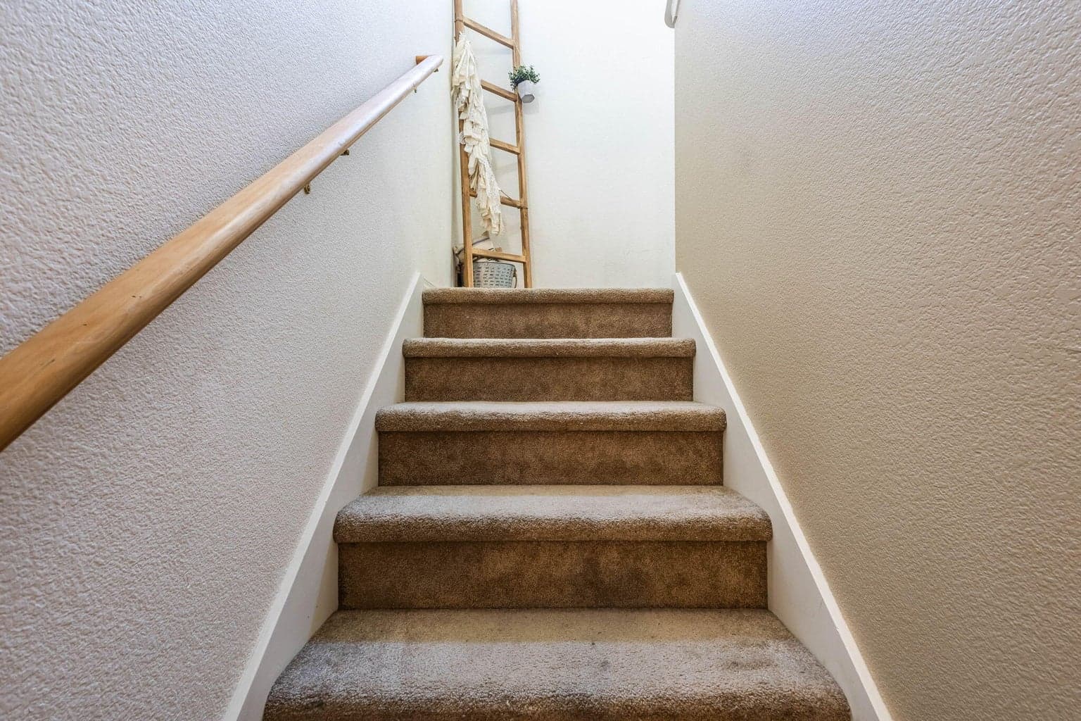 Photo of 1021 E Cascade Avenue 22 of 45