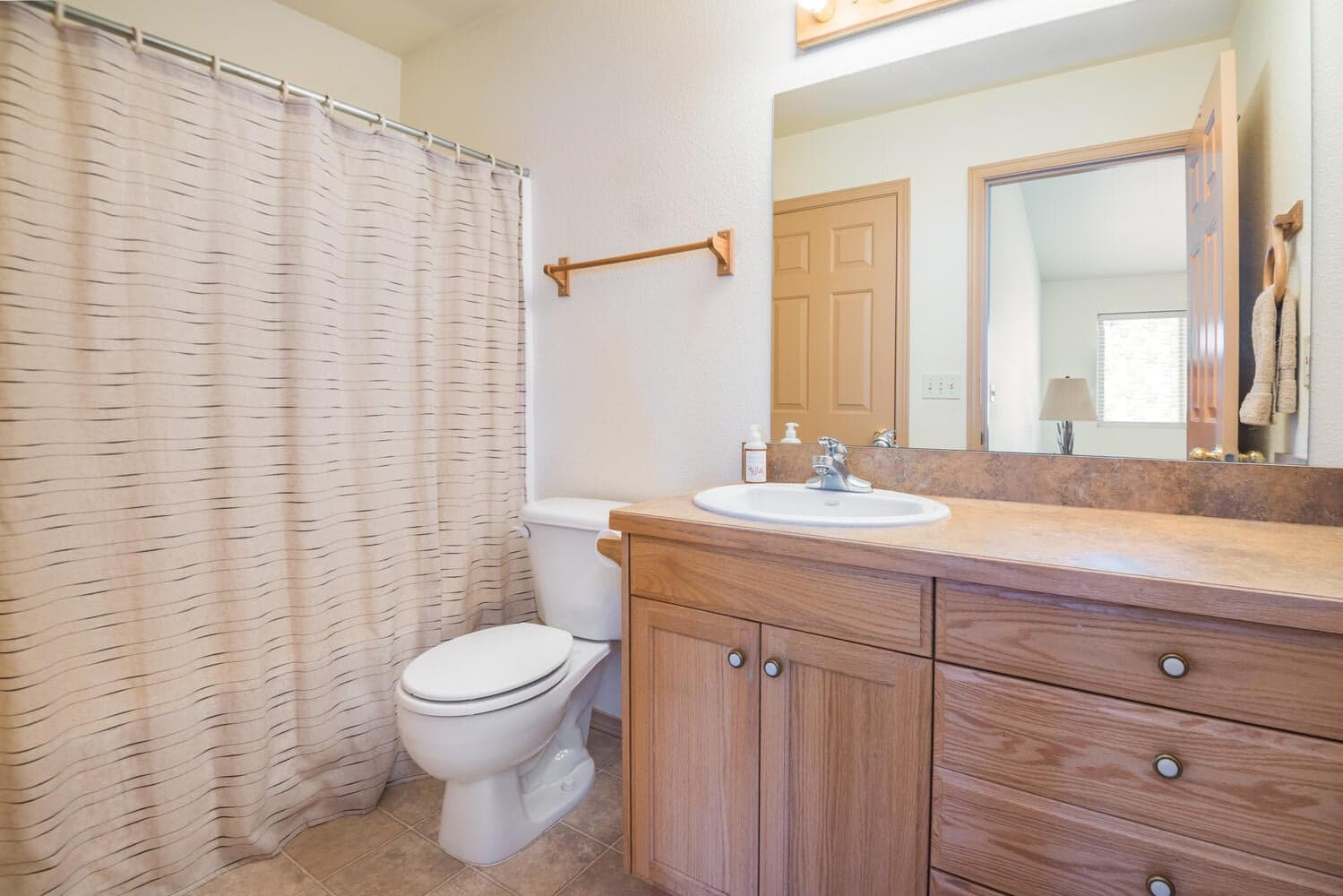 Photo of 1021 E Cascade Avenue 39 of 45