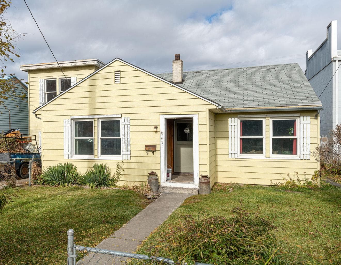 Photo of 945 2nd 3 of 28
