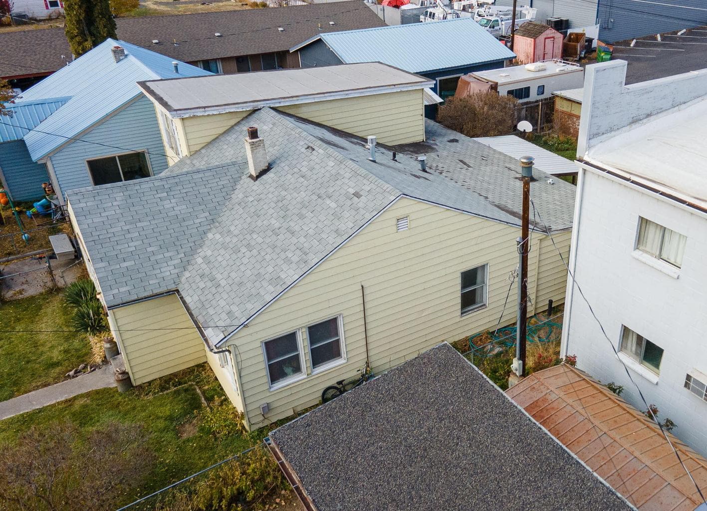 Photo of 945 NW 2nd Street 27 of 28