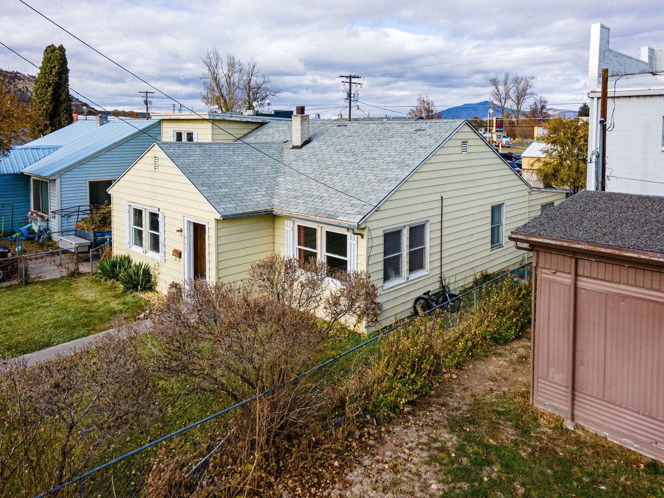 Photo of 945 2nd 2 of 28