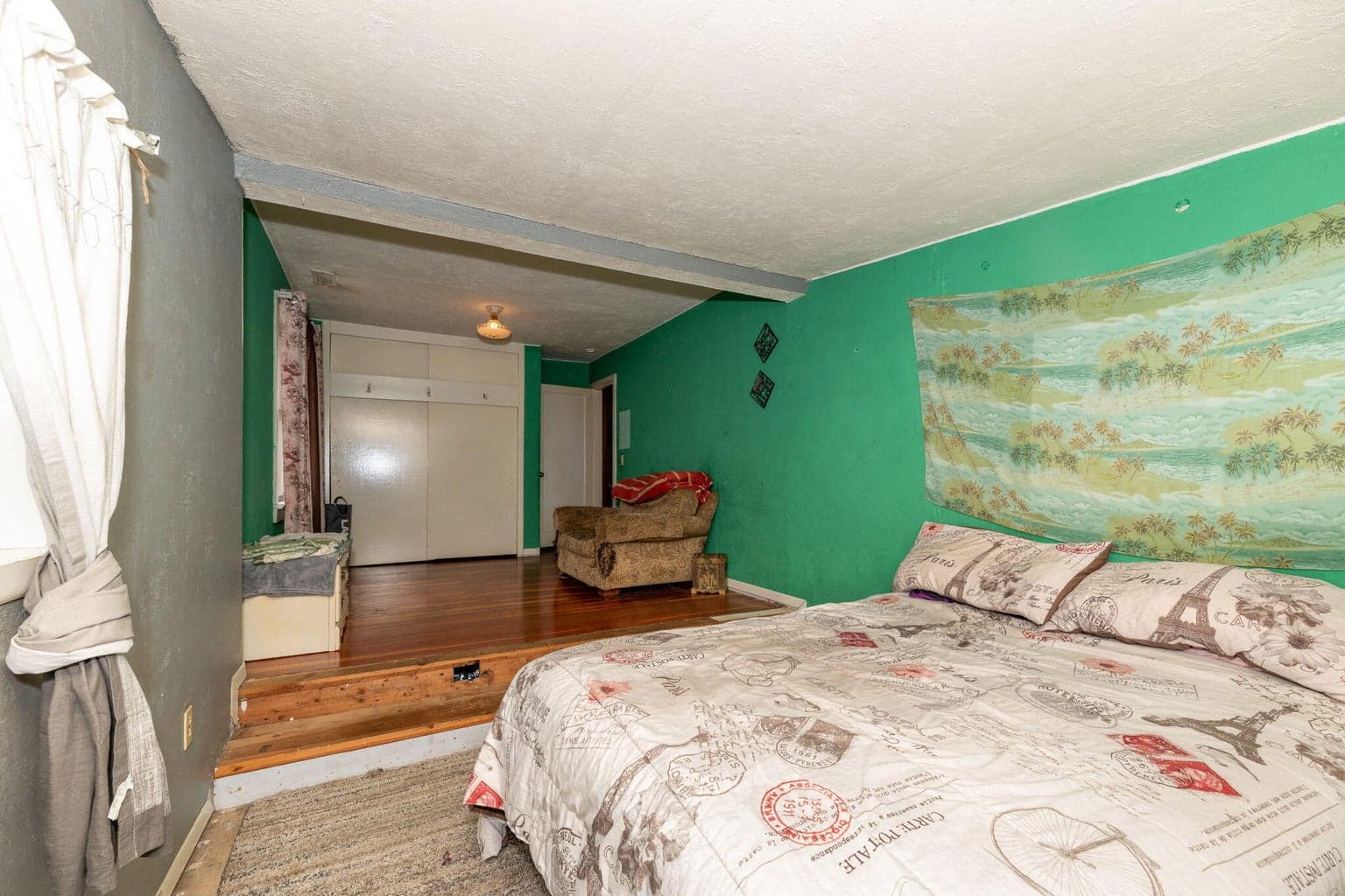 Photo of 945 NW 2nd Street 11 of 28