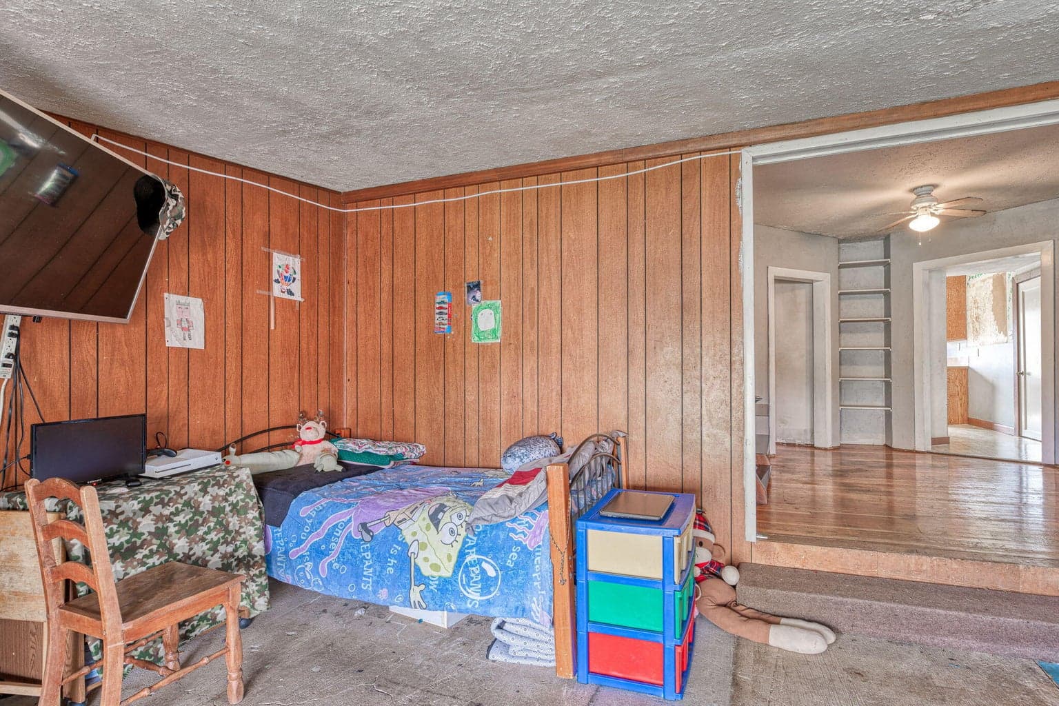 Photo of 945 NW 2nd Street 17 of 28