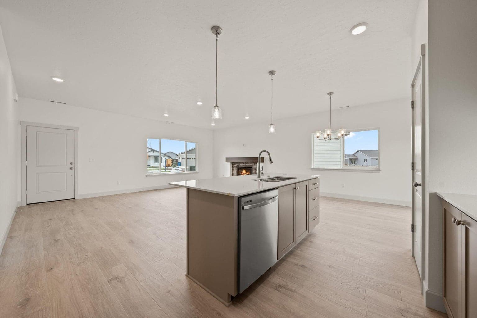 Photo of 3422 NW 11th Court 15 of 62