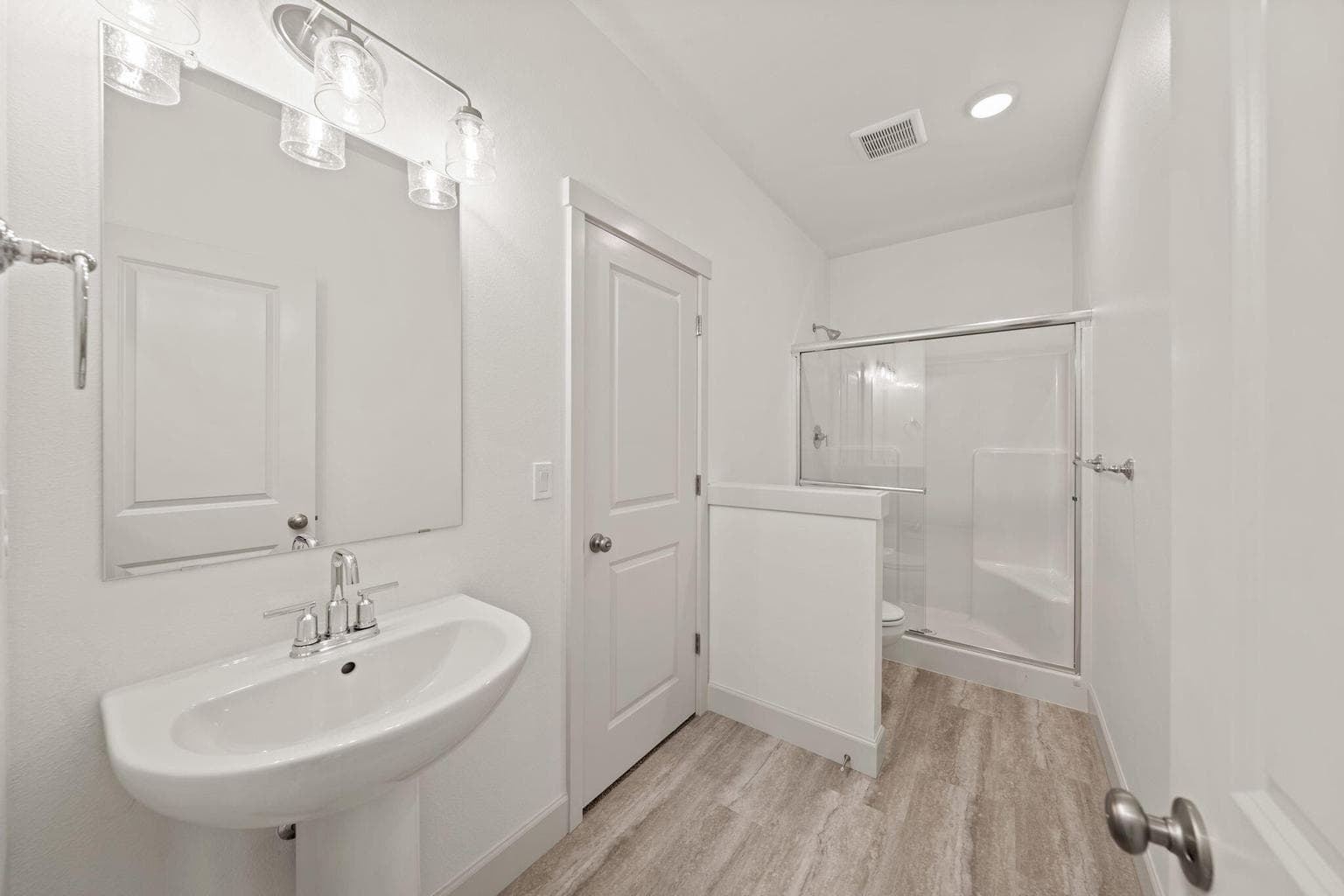 Photo of 3422 NW 11th Court 18 of 62