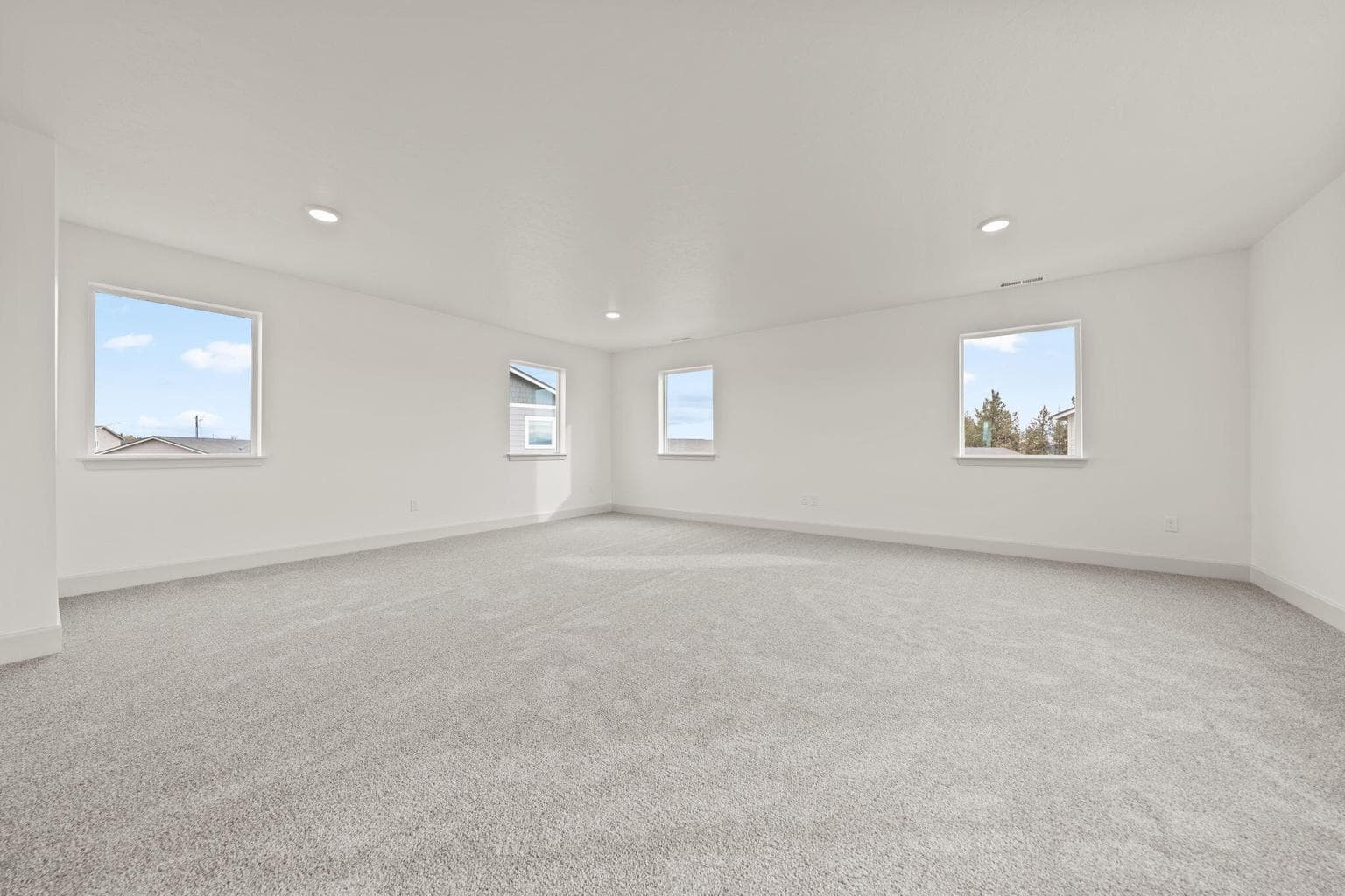 Photo of 3422 NW 11th Court 35 of 62