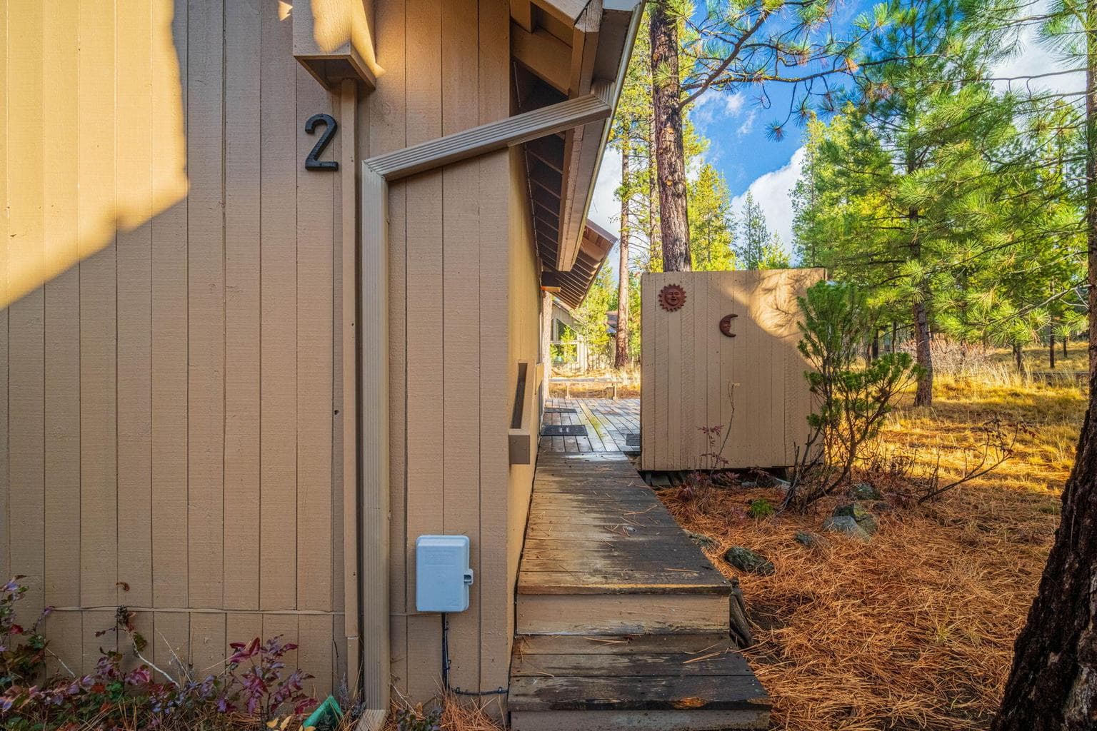 Photo of 17604 Cluster Cabin Lane 2 of 37