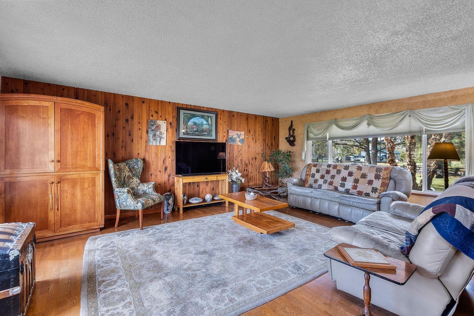 Photo of 1925 NW 53rd Street 11 of 42
