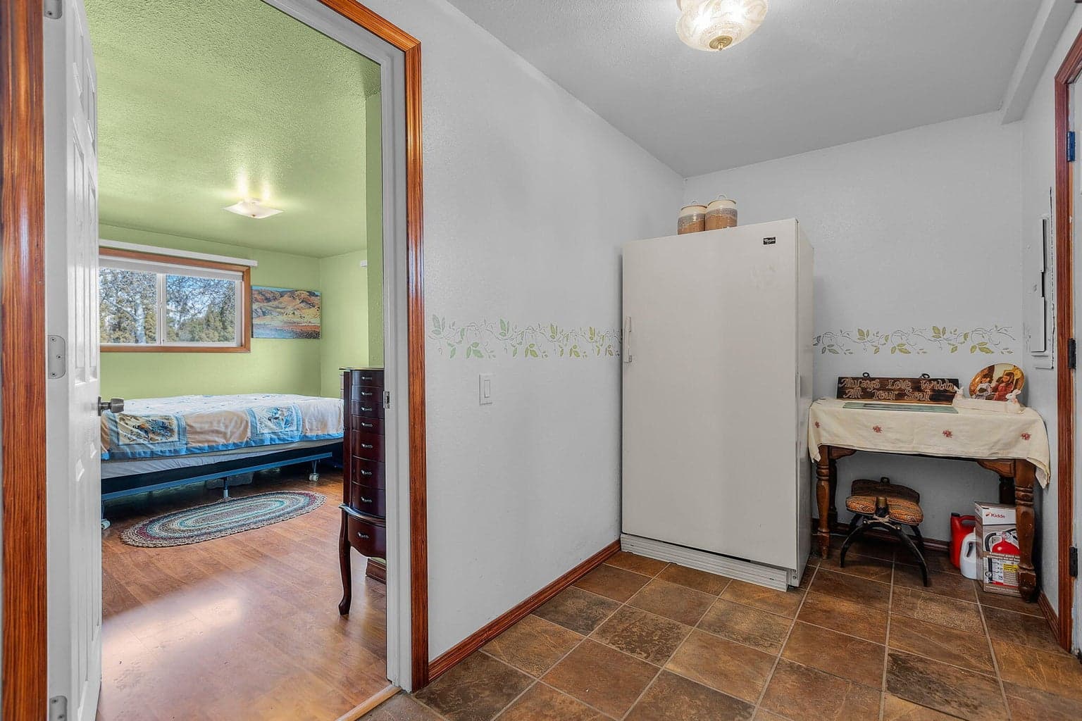 Photo of 1925 NW 53rd Street 23 of 42