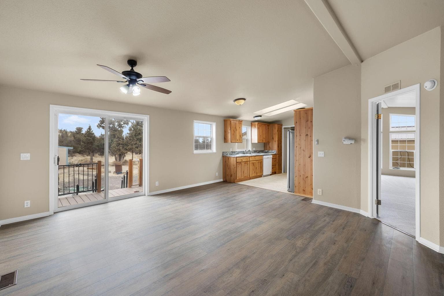 Photo of 16315 Cahvilla 4 of 37