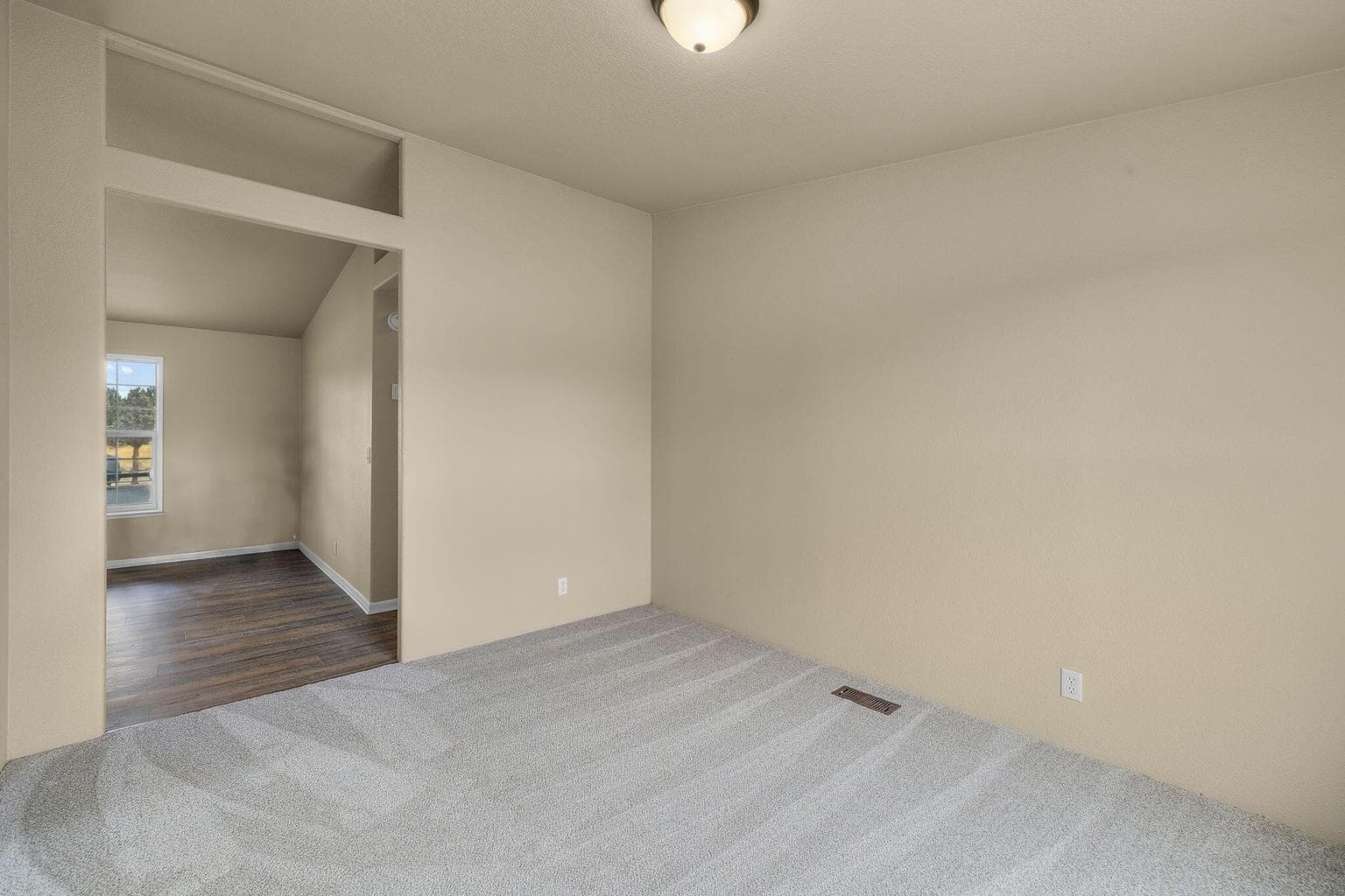 Photo of 16315 SE Cahvilla Road 15 of 37