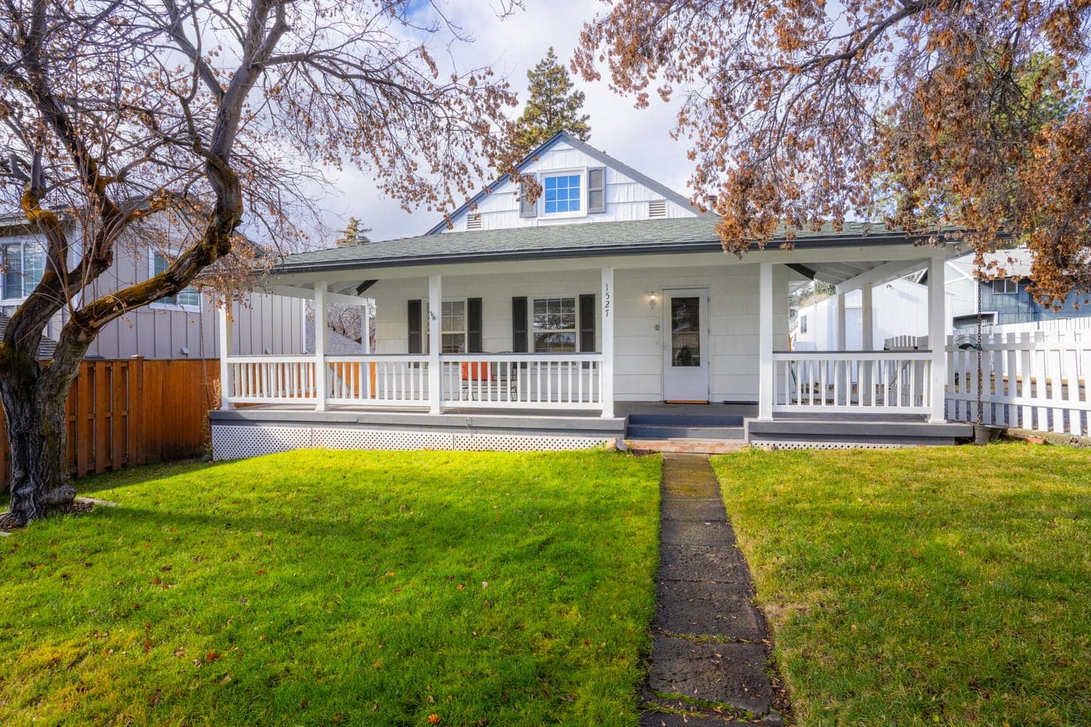Photo of 1527 NW 10th Street 38 of 40