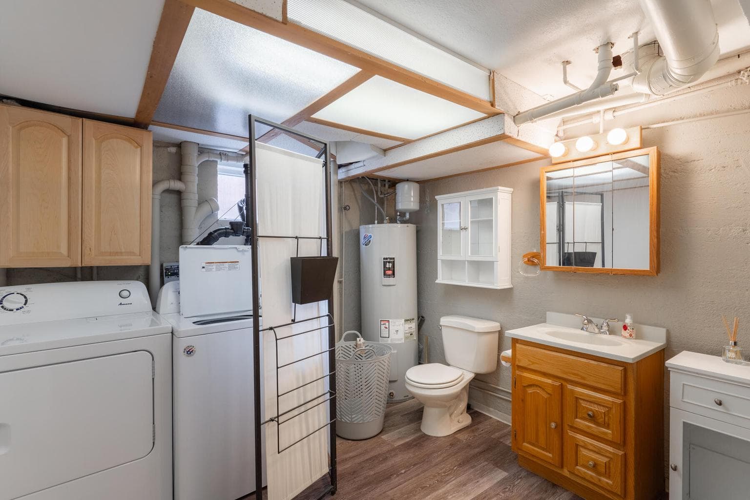Photo of 1527 NW 10th Street 26 of 40
