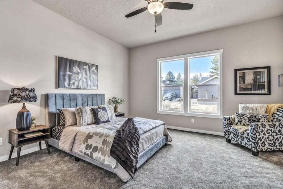 Photo of 131 W Clearpine Drive 15 of 32