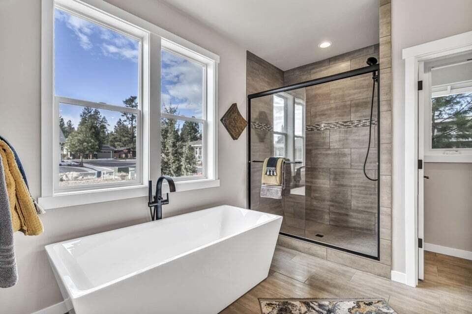 Photo of 131 W Clearpine Drive 18 of 32