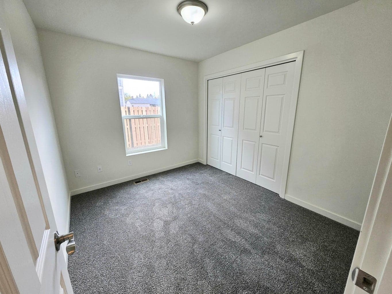 Photo of 2353 SW 24th Street 20 of 26