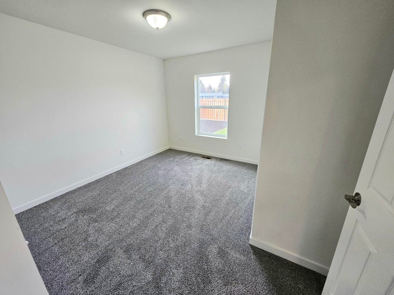 Photo of 2353 SW 24th Street 22 of 26