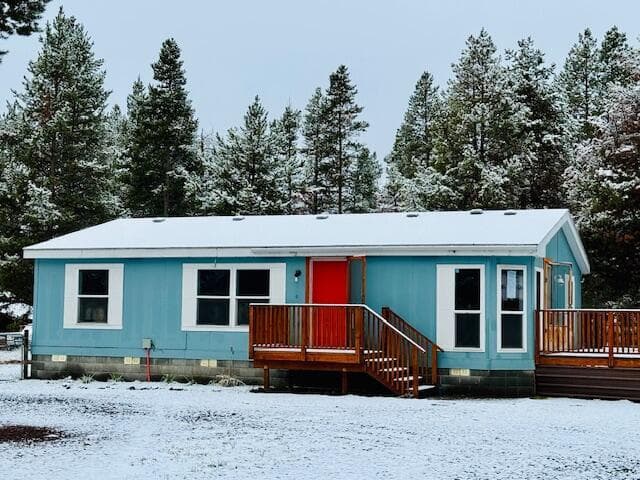 Photo of 52645 Railroad Street 1 of 38