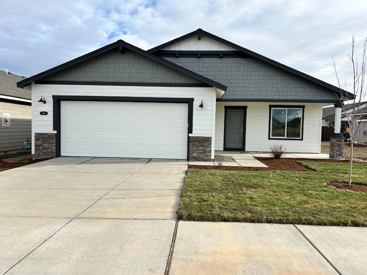 Photo of 3458 12th 1 of 29