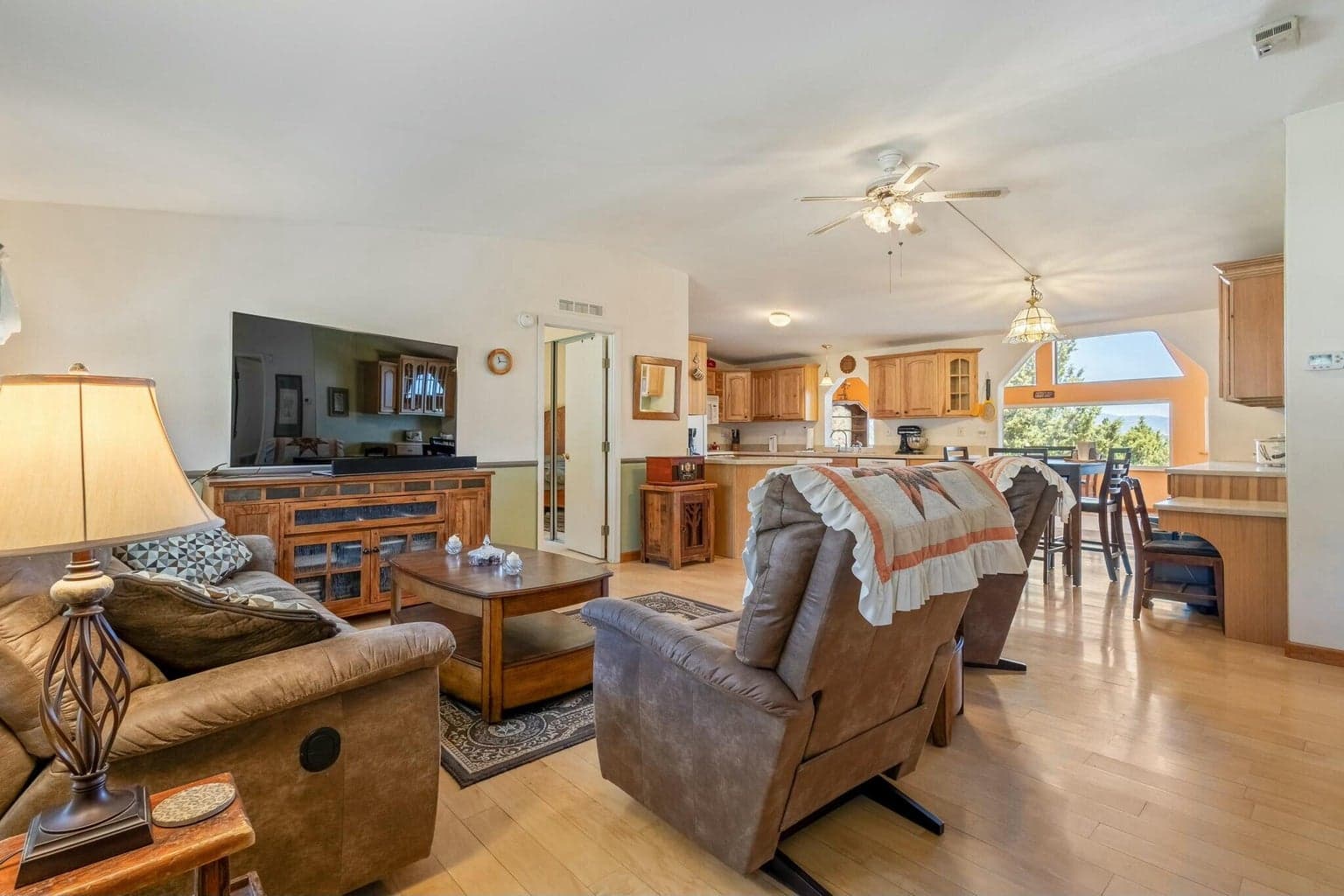 Photo of 5110 SE Jerry Drive 9 of 33